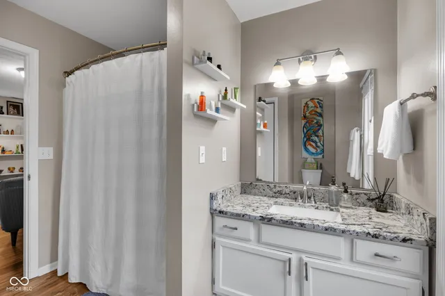 $300,000 | 802 North Park Avenue, Indianapolis, IN 46202