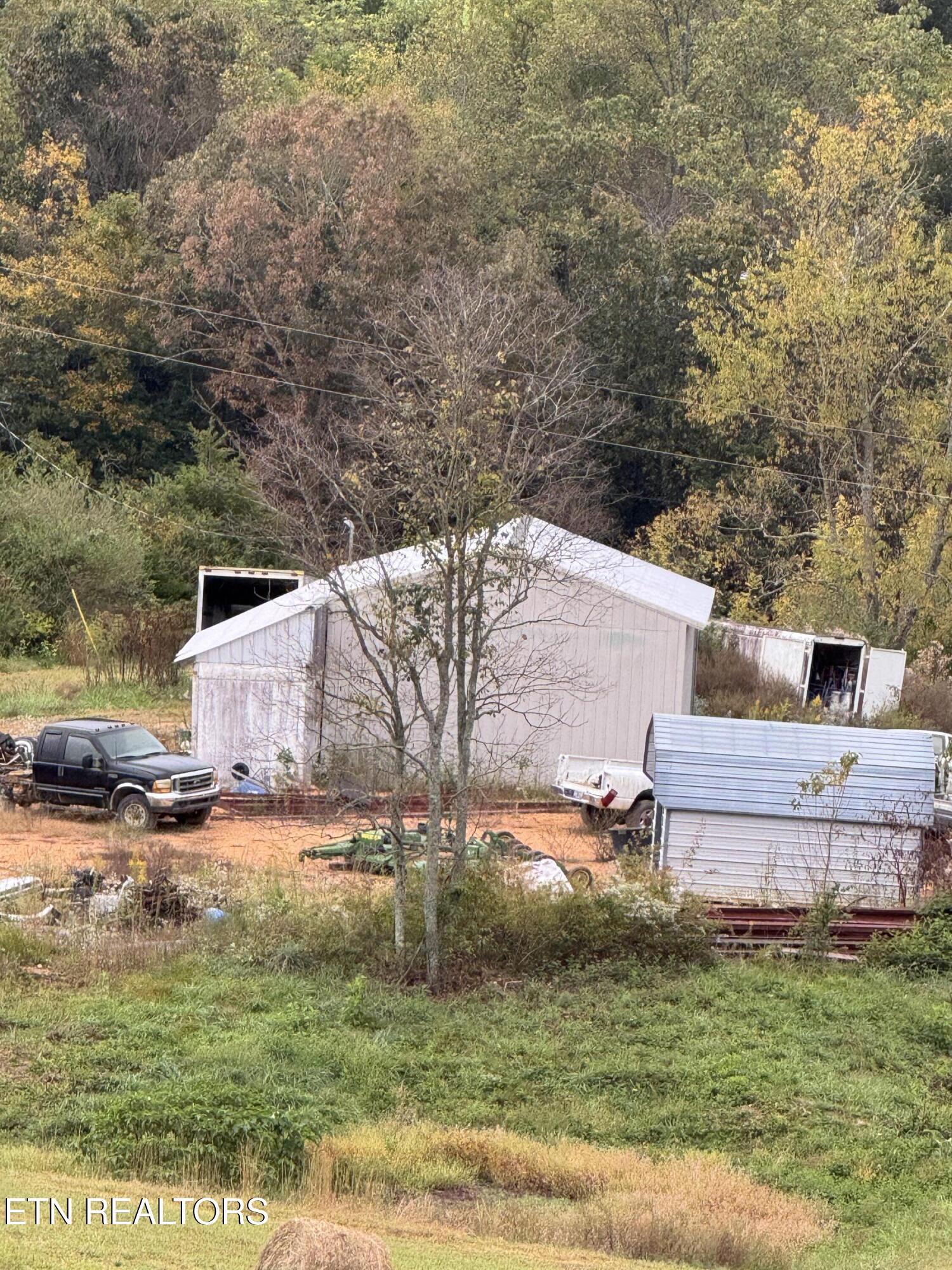 3225 Little Sycamore Road Tazewell, TN 37879 - Photo 11 of 22 0C8C2F3D-BD18-456A-8DFE-5DD1F3F14B91