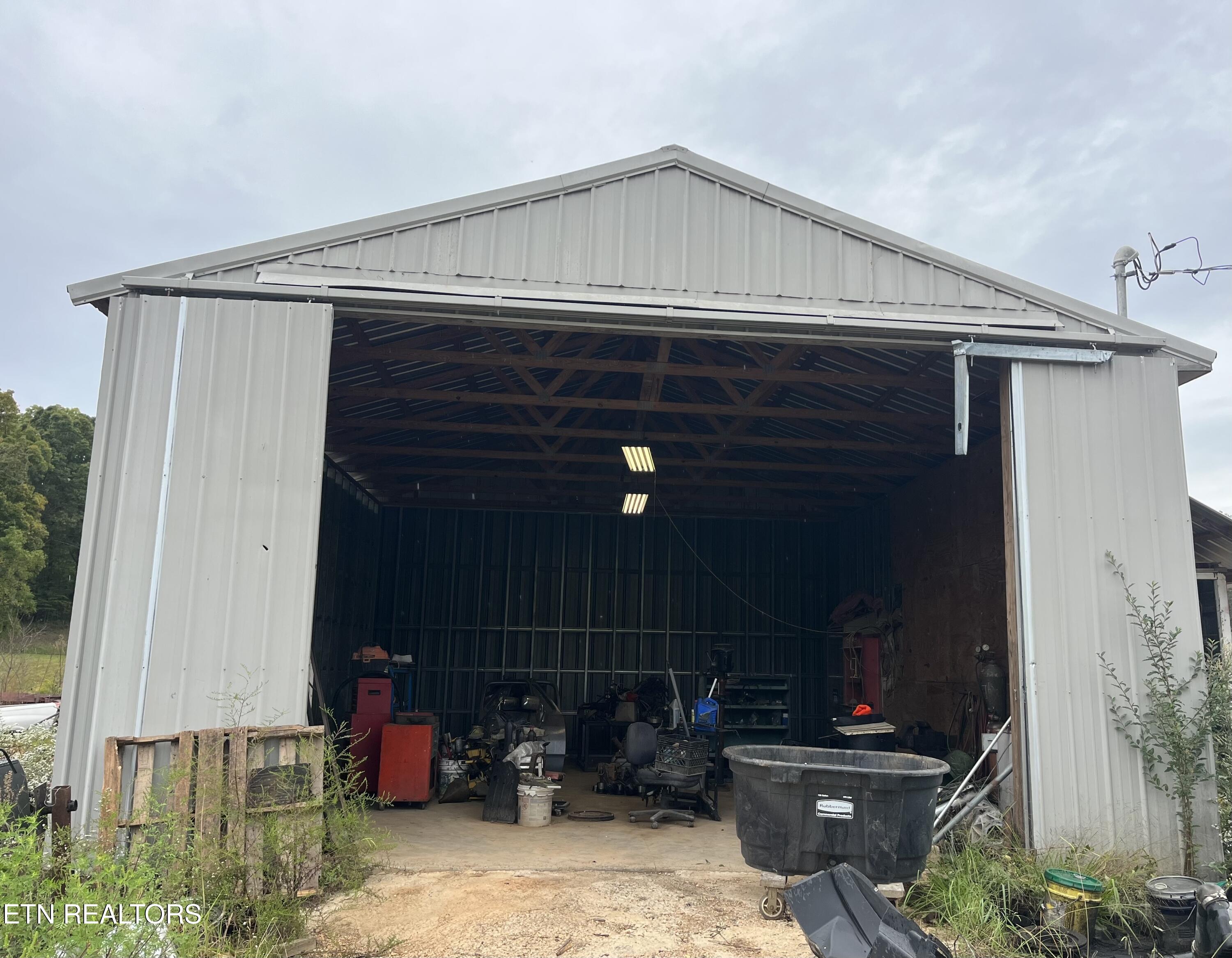 3225 Little Sycamore Road Tazewell, TN 37879 - Photo 12 of 22 6EA125A0-C5E9-403F-9450-CDAF3EFA4EEE