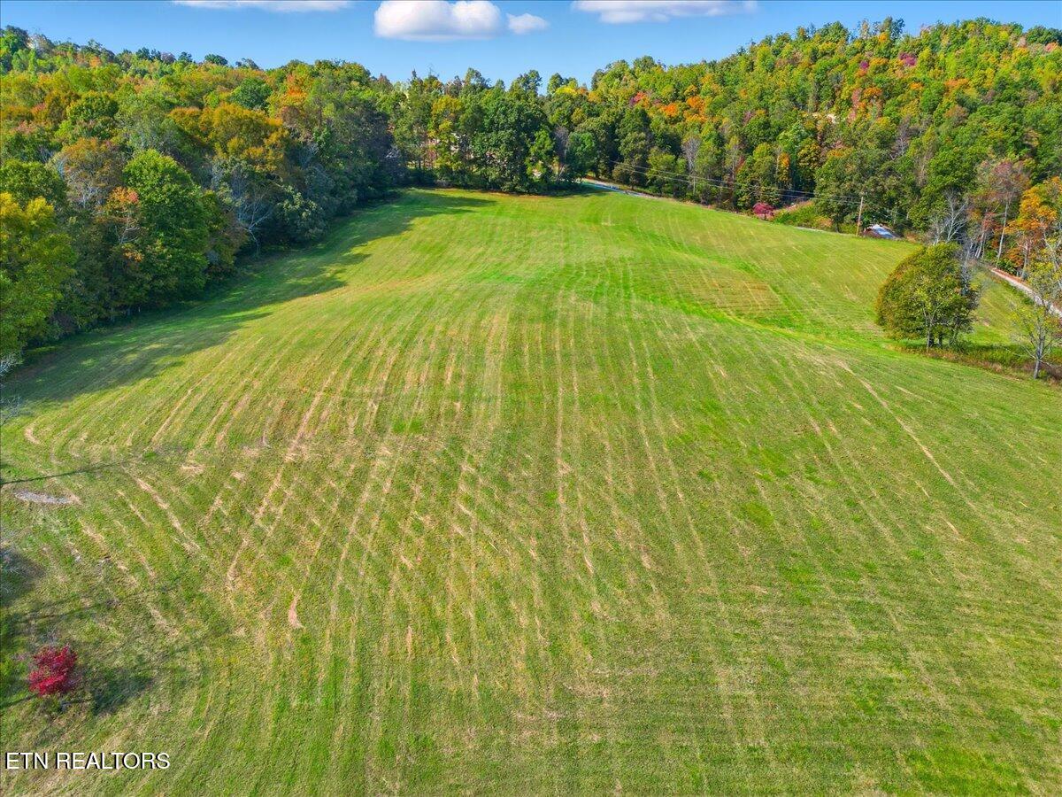 3225 Little Sycamore Road Tazewell, TN 37879 - Photo 14 of 22 02-IMG_1856