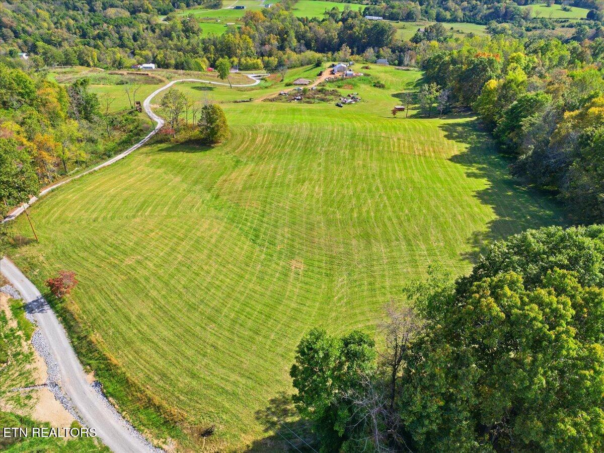 3225 Little Sycamore Road Tazewell, TN 37879 - Photo 19 of 22 07-IMG_1858