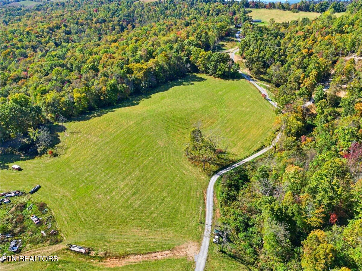 3225 Little Sycamore Road Tazewell, TN 37879 - Photo 22 of 22 10-IMG_1851