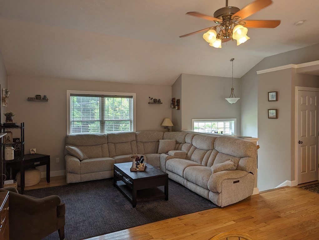 58 Medway Road Milford, MA 01757 - Photo 11 of 35 Gallery Image 11