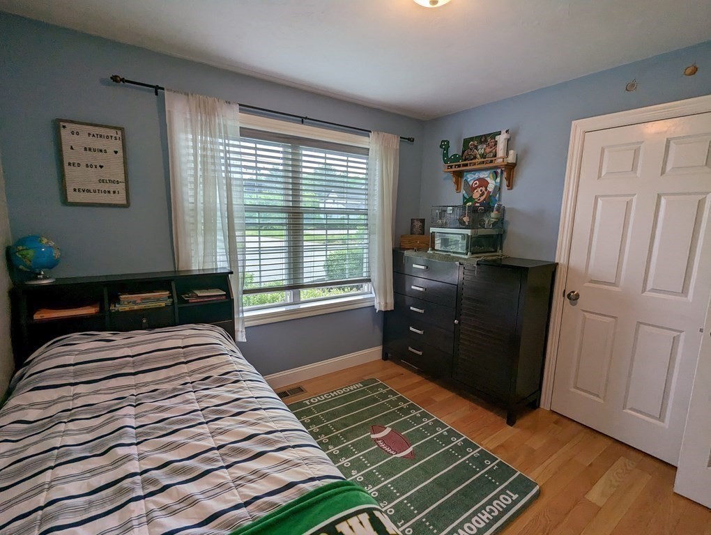 58 Medway Road Milford, MA 01757 - Photo 13 of 35 Gallery Image 13