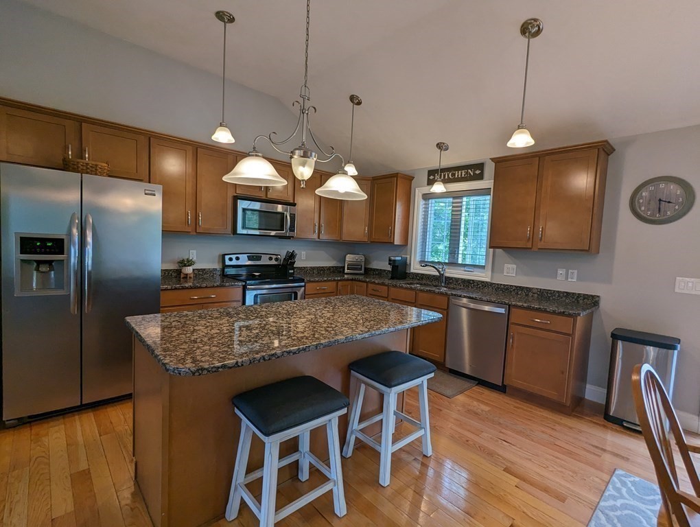58 Medway Road Milford, MA 01757 - Photo 7 of 35 Gallery Image 7