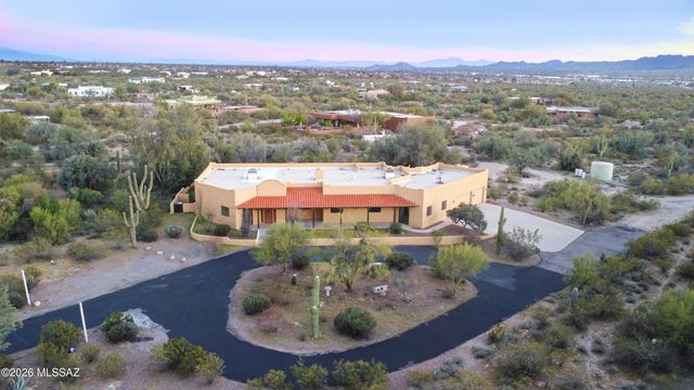$978,000 | 5805 West Oasis Road, Tucson, AZ 85742