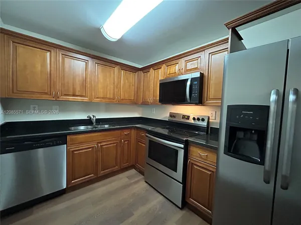 $1,600 | 700 Northwest 214th Street, Unit 116, Miami Gardens, FL 33169