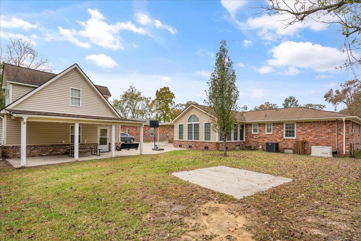 6004 Rembert Drive Hanahan, SC 29410 - Photo 25 of 29 Yard