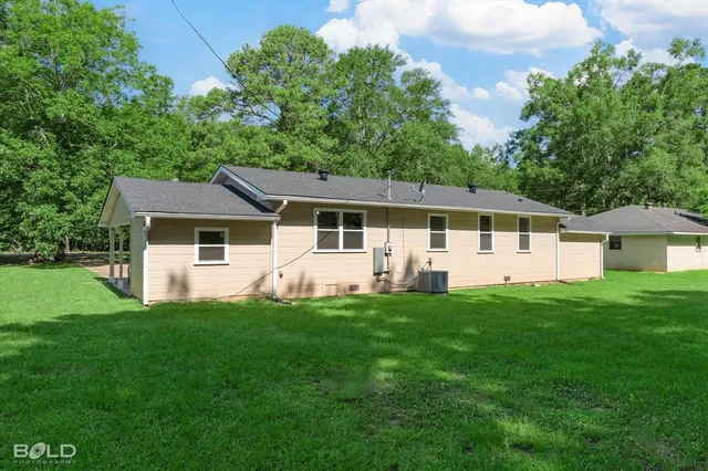 $185,000 | 326 Montgomery Lane, Benton, LA 71006