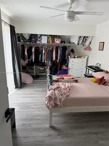 $2,750 | 2563 Lakeview Court, Cooper City, FL 33026