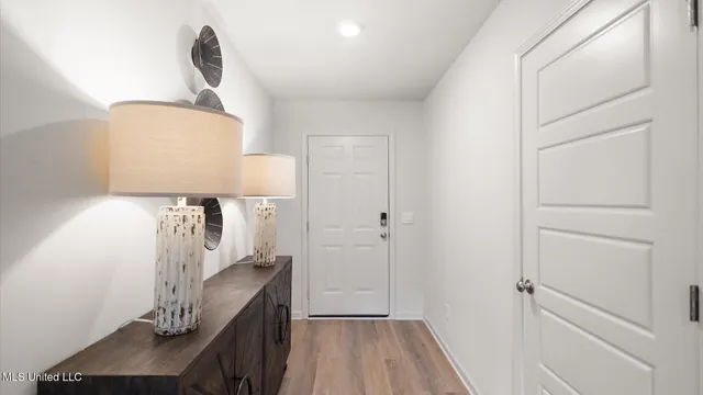 $299,900 | 260 Raulston Drive, Byram, MS 39272