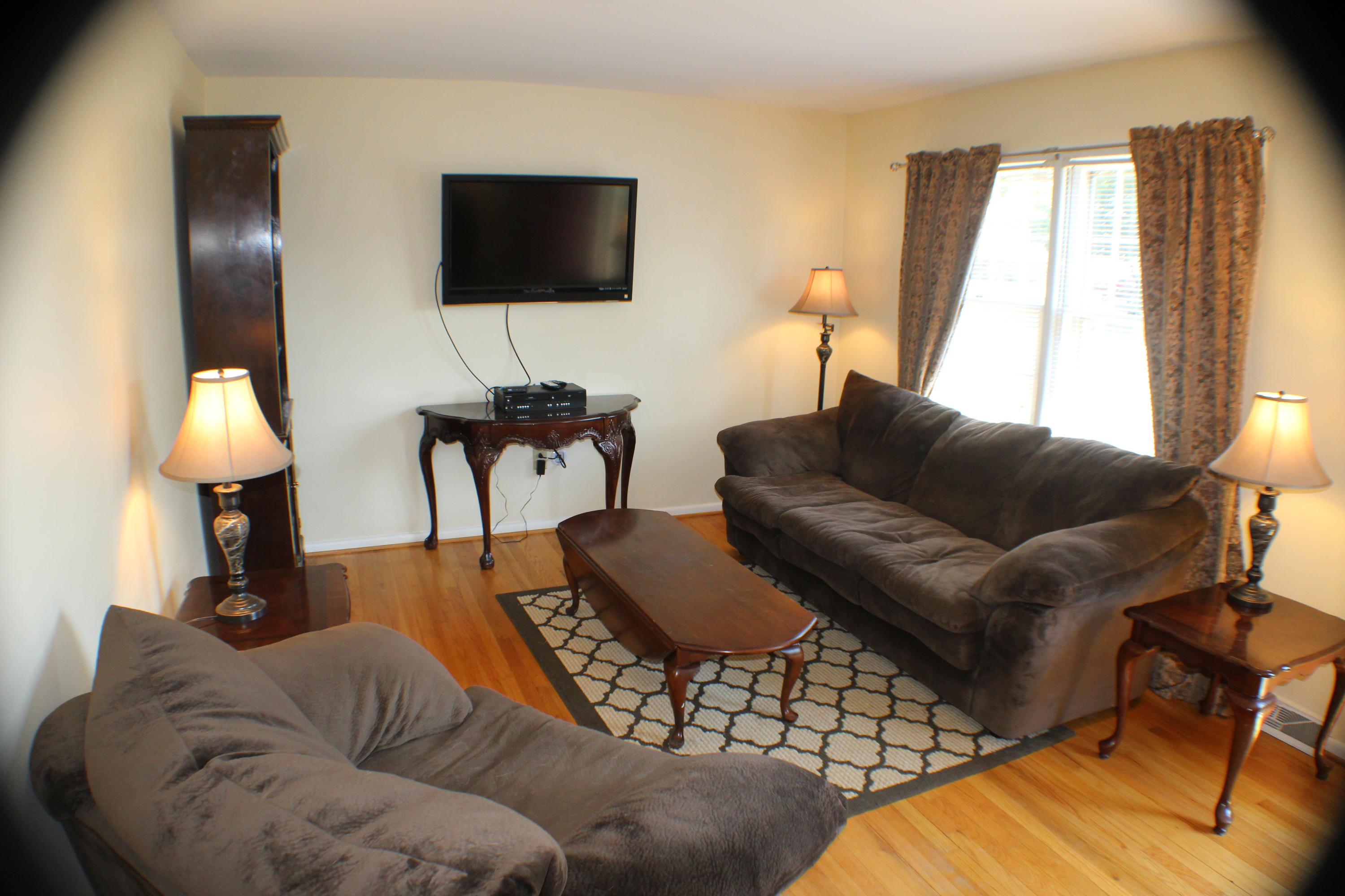 3735 Meadowlark Road Roanoke, VA 24018 - Photo 11 of 26 2016-09-07 00.42.43
