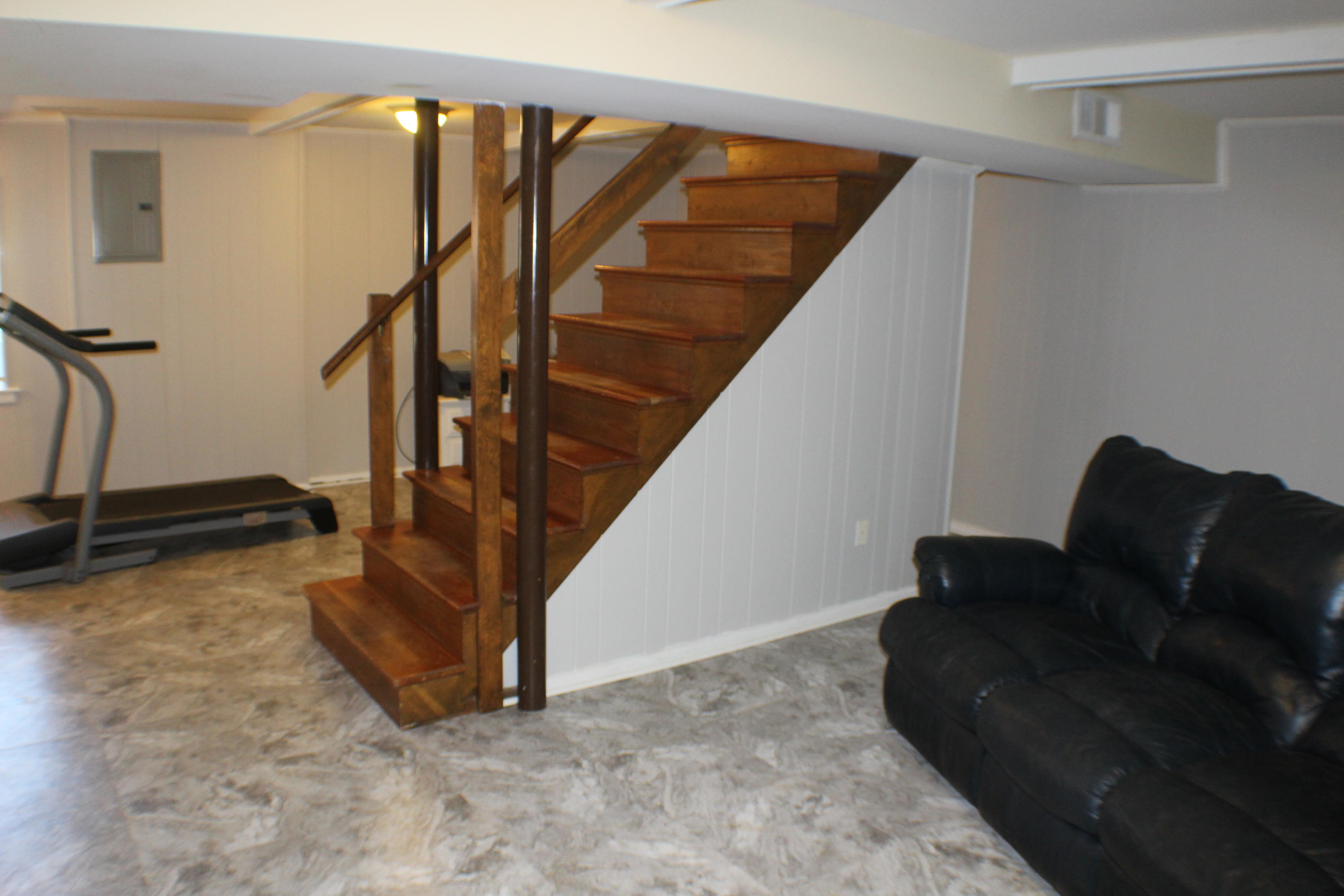 3735 Meadowlark Road Roanoke, VA 24018 - Photo 24 of 26 2016-09-07 00.58.08