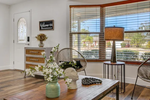 $3,200 | 2121 Greenbriar Boulevard, Clearwater, FL 33763