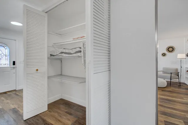 $3,200 | 2121 Greenbriar Boulevard, Clearwater, FL 33763