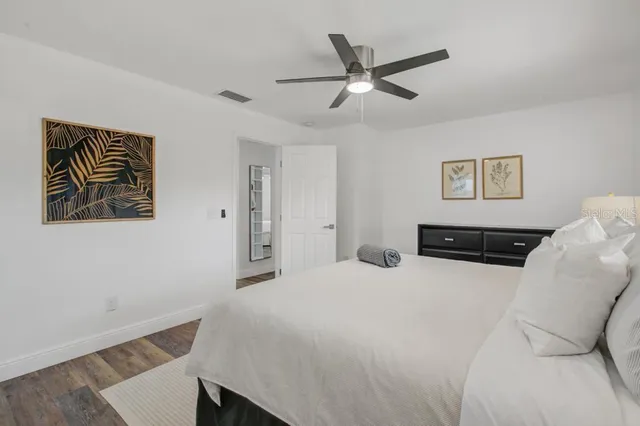 $3,200 | 2121 Greenbriar Boulevard, Clearwater, FL 33763