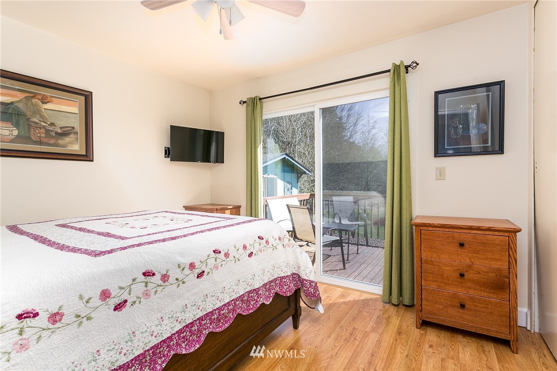 371 East Smith Road Bellingham, WA 98226 - Photo 14 of 34