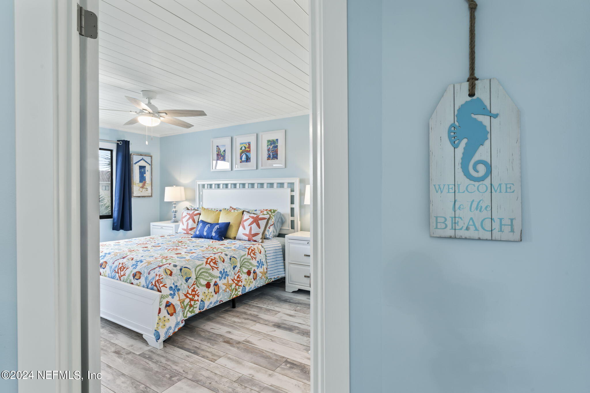 4250 Florida A1A, Unit M35 St. Augustine, FL 32080 - Photo 16 of 57 a bedroom with a bed and a window