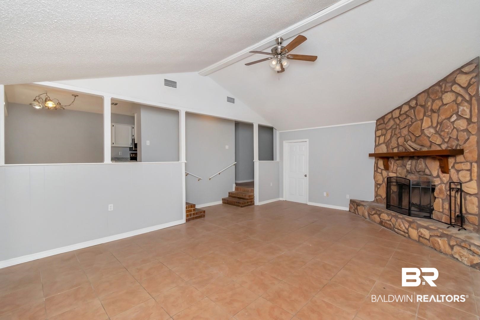 7251 Red Arrow Road Mobile, AL 36695 - Photo 2 of 32