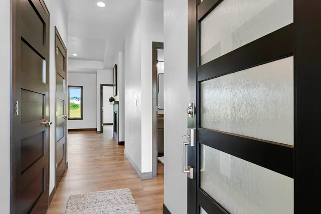 $475,000 | 4001 Antwerp Avenue, Howard, WI 54313