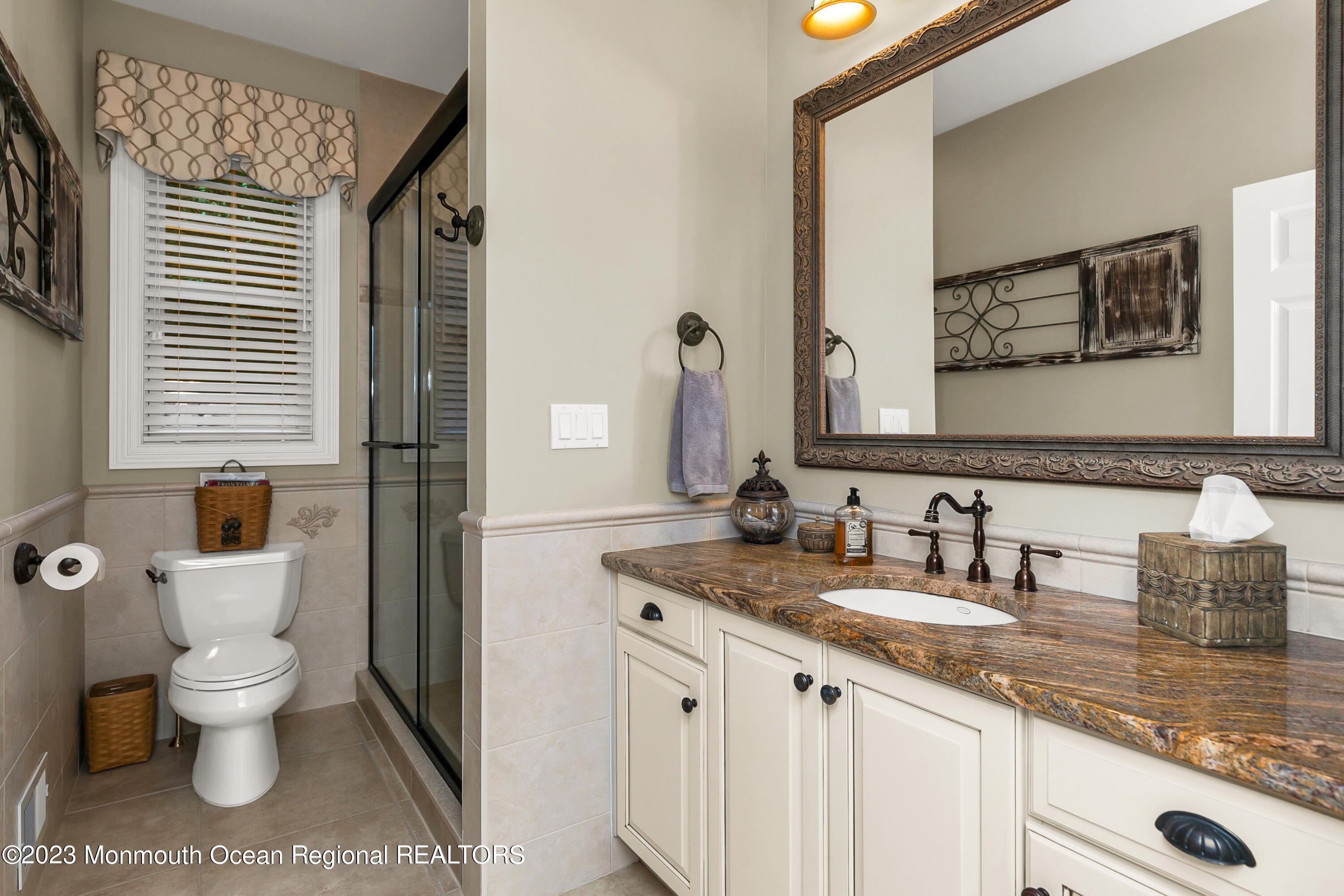 49 Holland Road Middletown, NJ 07748 - Photo 20 of 53 49 Holland Rd Middletown-print-017-017-1