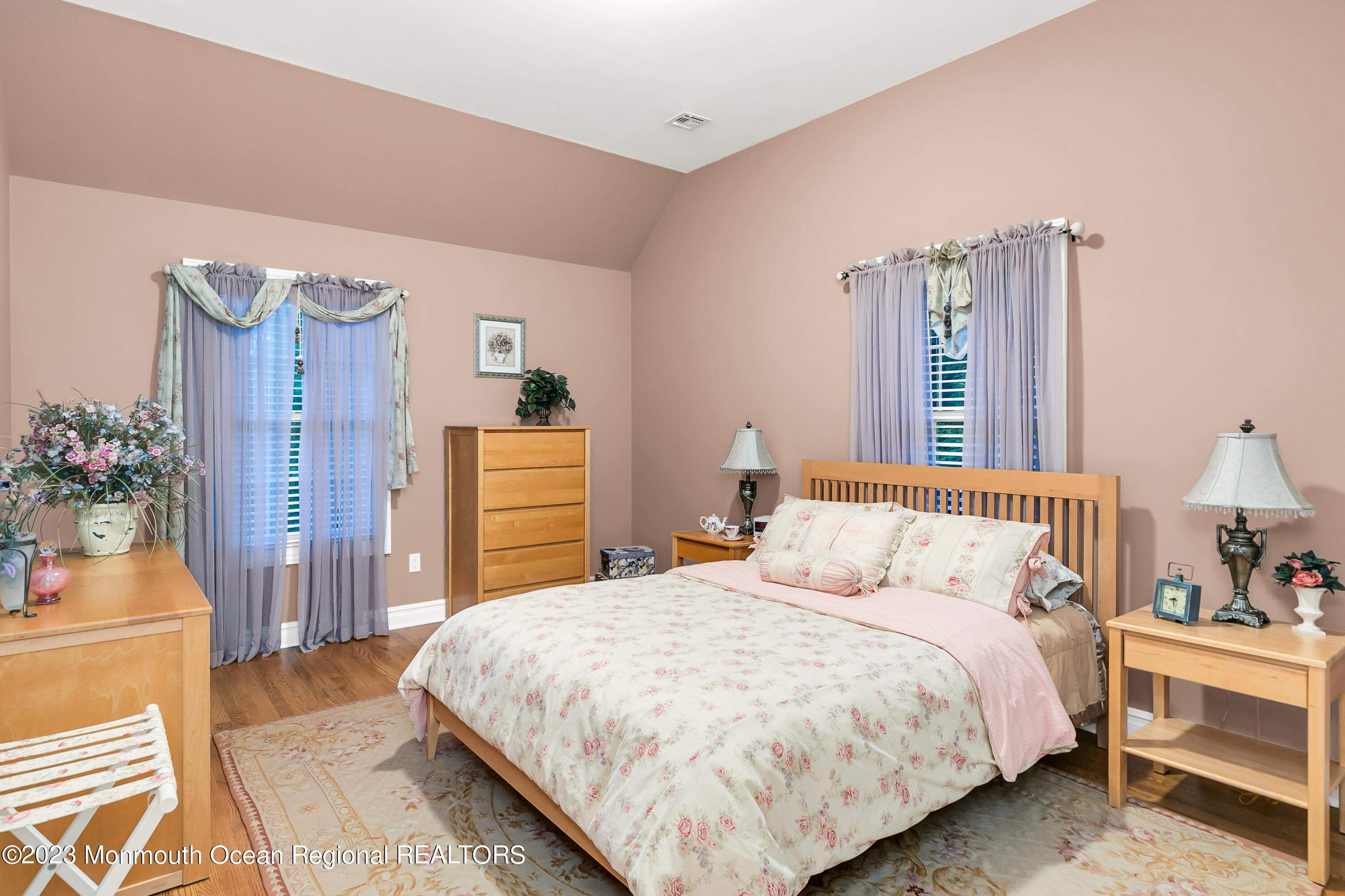 49 Holland Road Middletown, NJ 07748 - Photo 30 of 53 49 Holland Rd Middletown-print-045-054-1