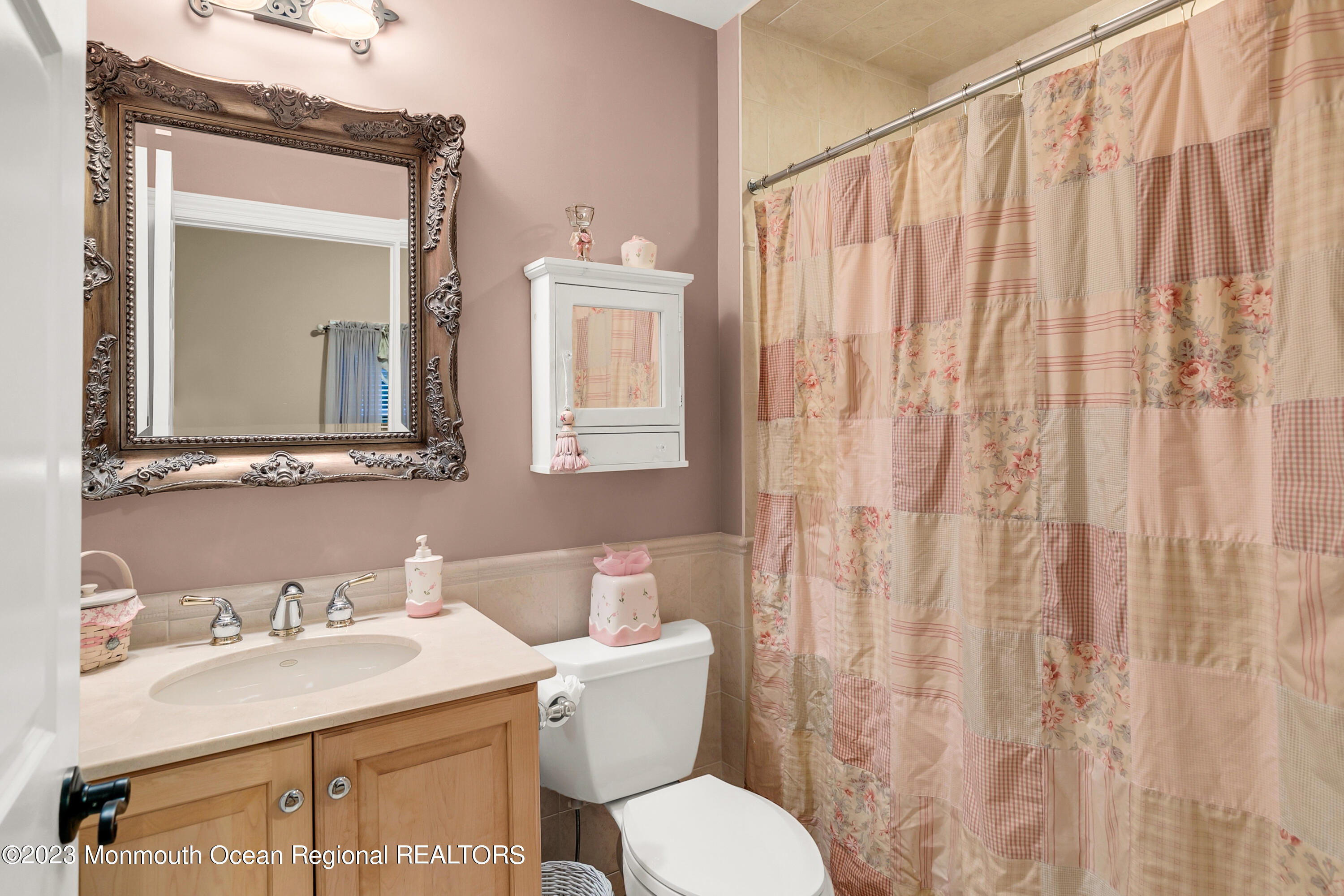 49 Holland Road Middletown, NJ 07748 - Photo 31 of 53 49 Holland Rd Middletown-print-046-055-1