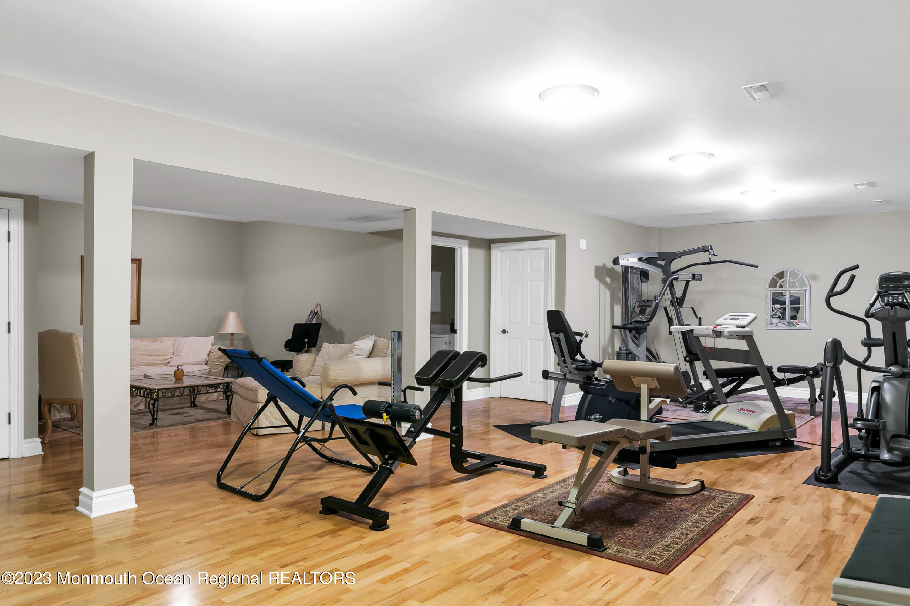 49 Holland Road Middletown, NJ 07748 - Photo 34 of 53 49 Holland Rd Middletown-print-055-056-1