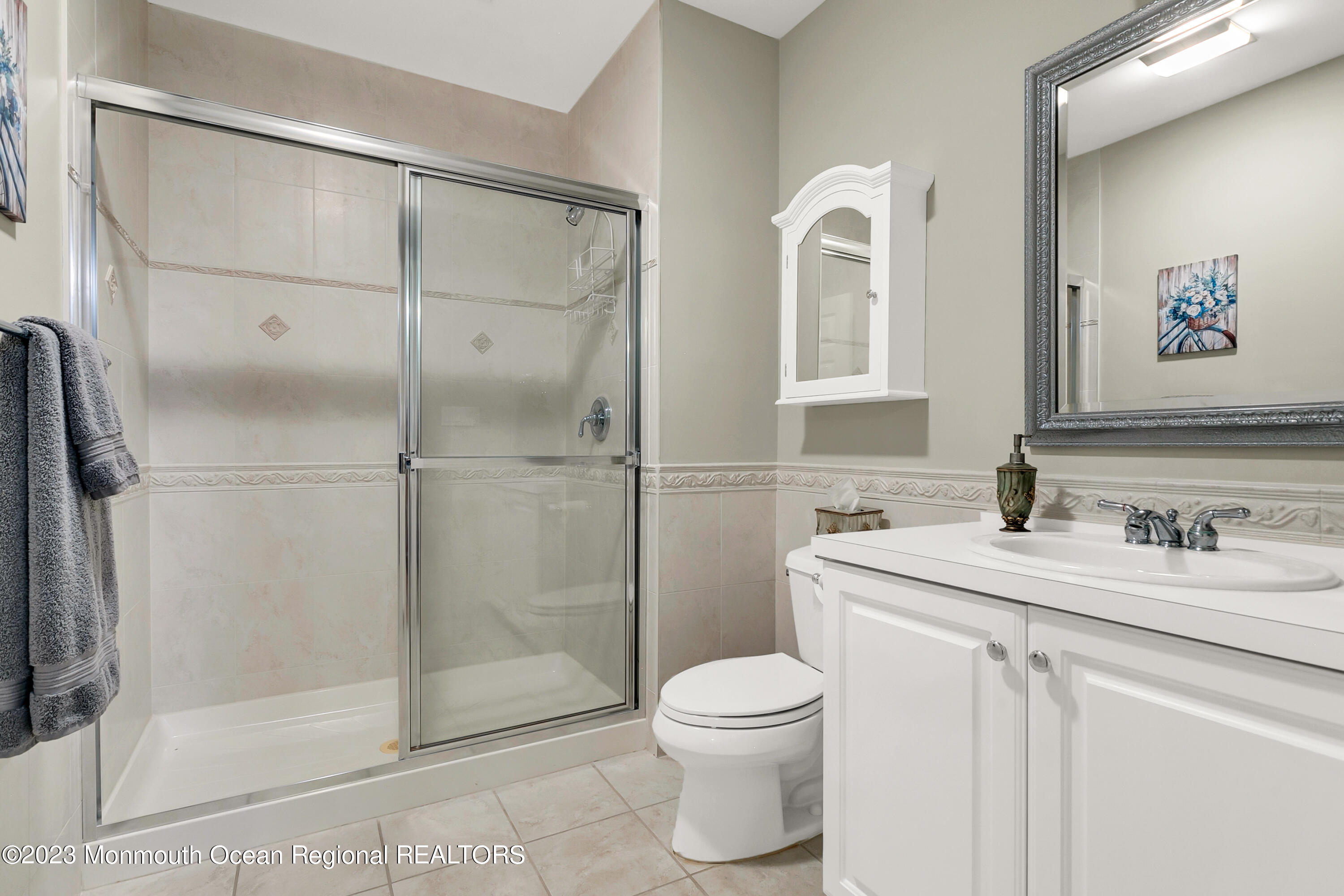 49 Holland Road Middletown, NJ 07748 - Photo 36 of 53 49 Holland Rd Middletown-print-058-050-1