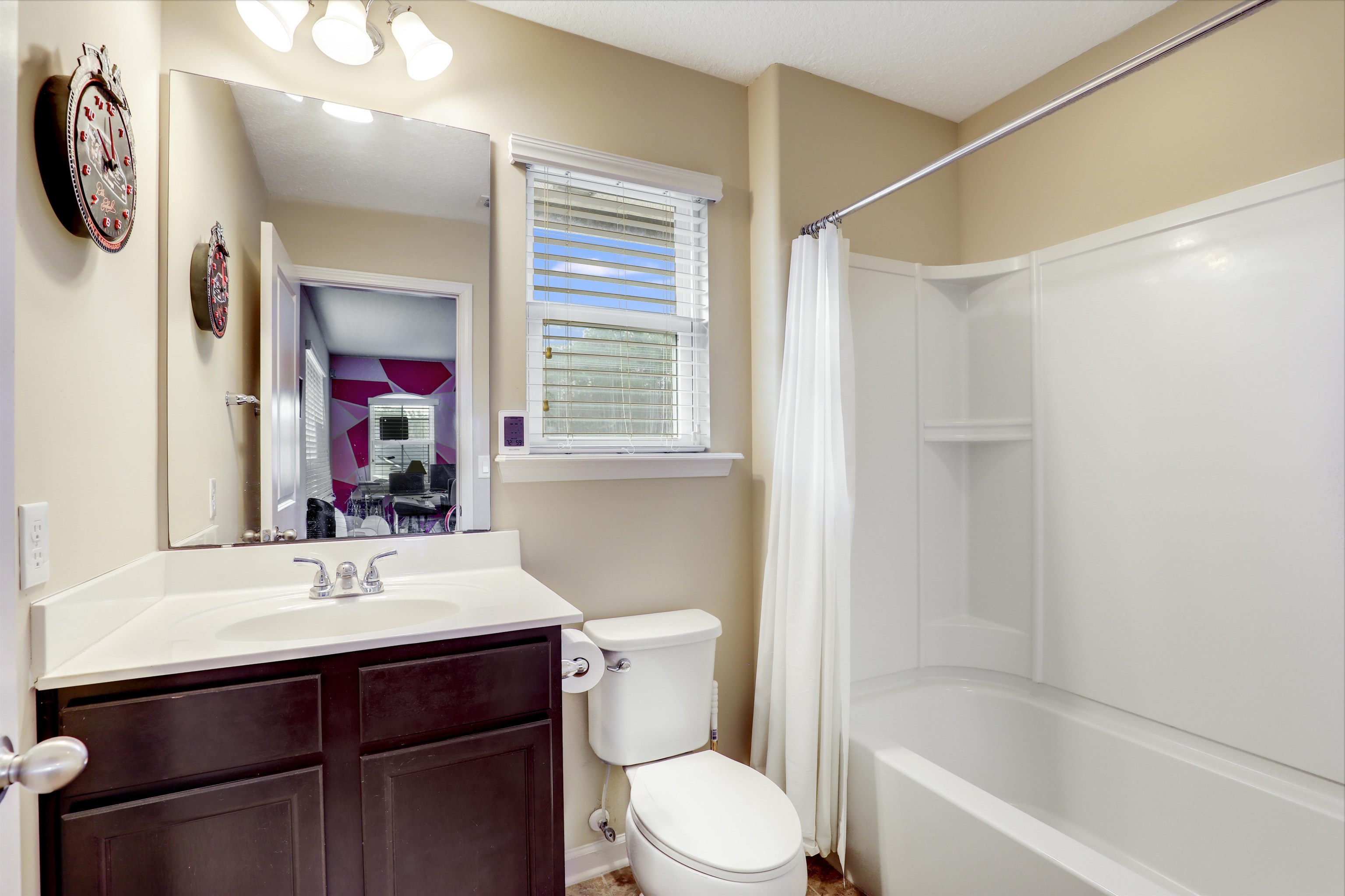 200 Ellsworth Circle St. Johns, FL 32259 - Photo 33 of 58 a bathroom with a sink a toilet and shower