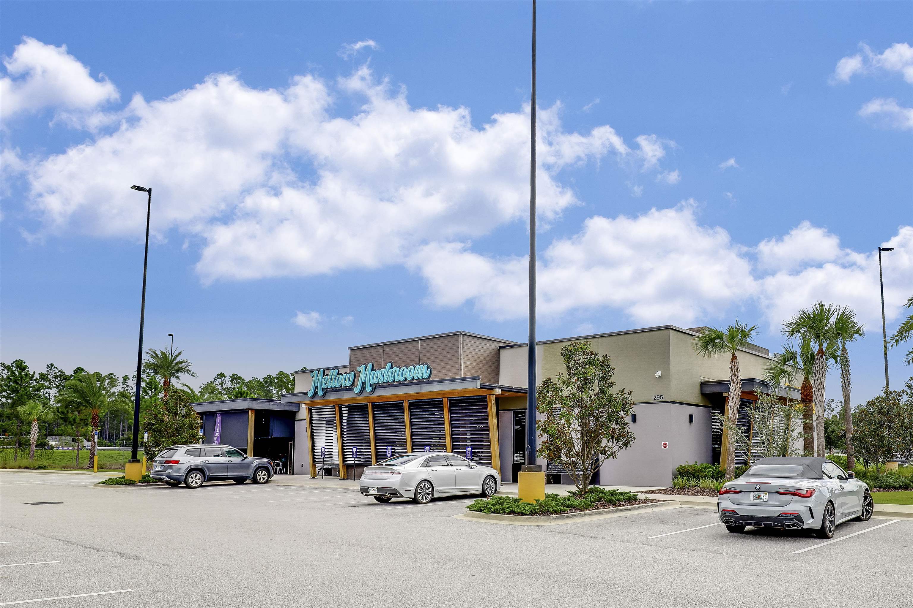 200 Ellsworth Circle St. Johns, FL 32259 - Photo 53 of 58 a car parked in front of a building