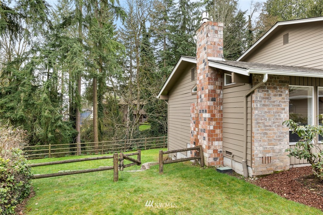 10513 Northeast 152nd Street Bothell, WA 98011 - Photo 35 of 39 Gallery Image 35
