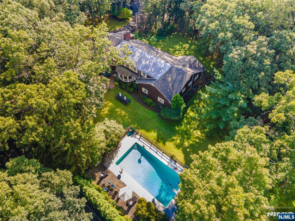 223 Terrace Road Franklin Lakes, NJ 07417 - Photo 34 of 35 a view of a house with a yard