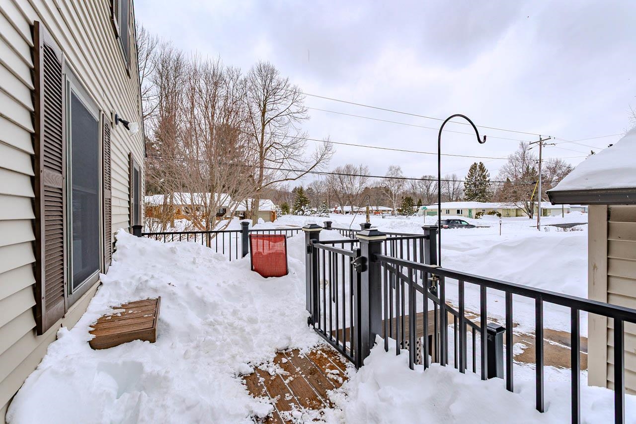 705 South Line Road Rothschild, WI 54474 - Photo 7 of 41