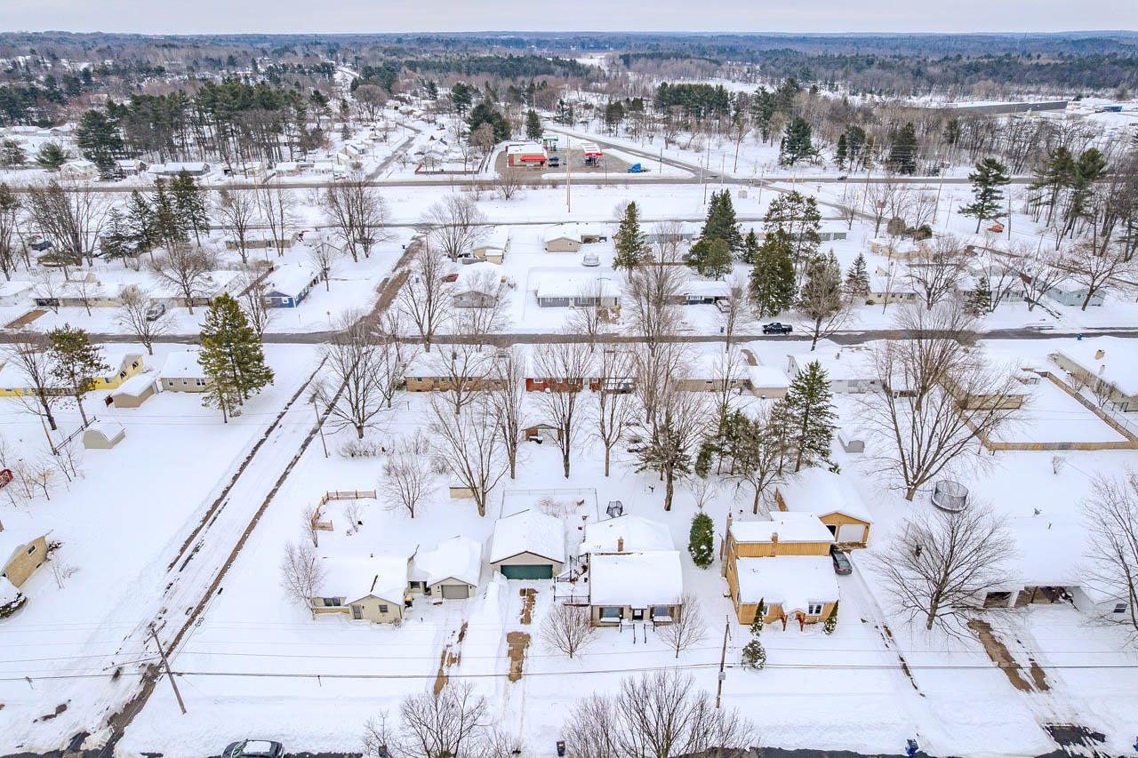 705 South Line Road Rothschild, WI 54474 - Photo 9 of 41