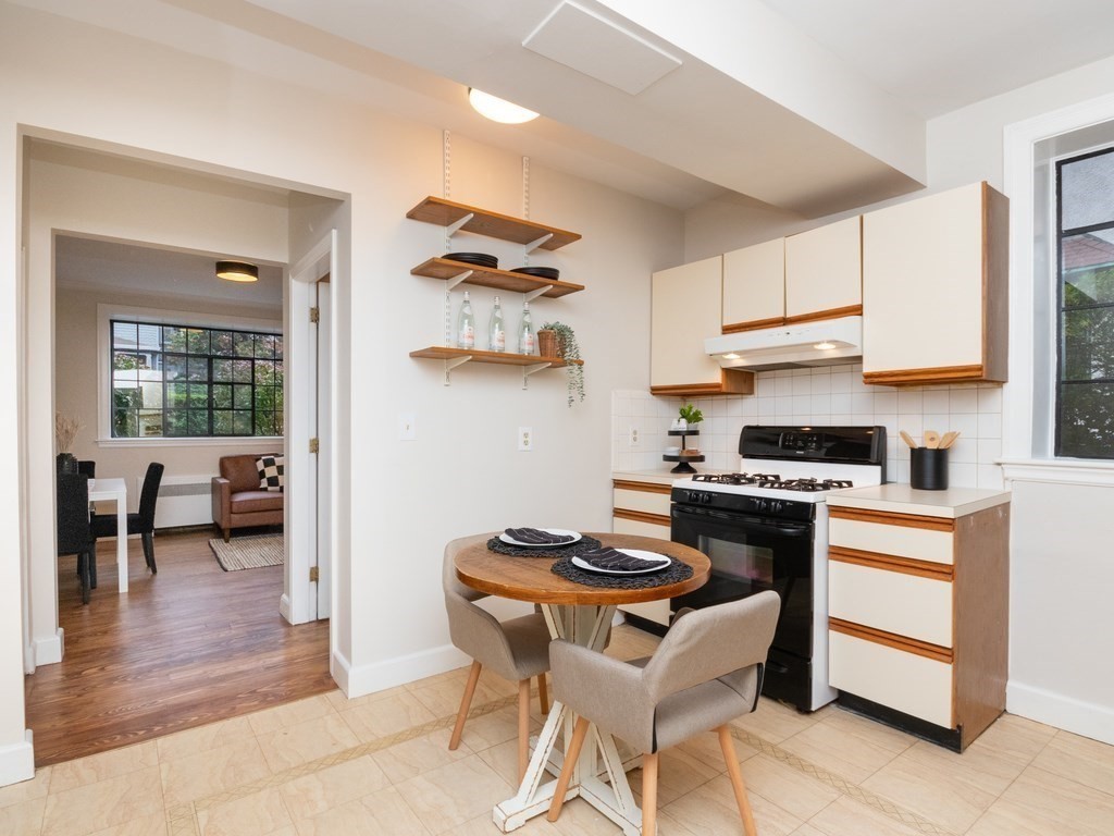 98 Sewall Avenue, Unit A Brookline, MA 02446 - Photo 12 of 23