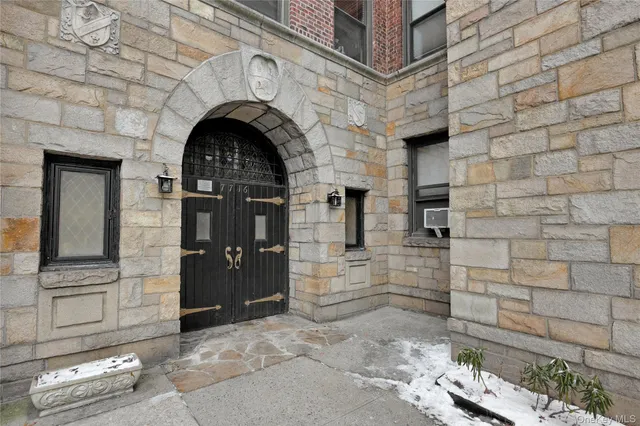 $300,000 | 7716 Austin Street, Unit 2K | Forest Hills