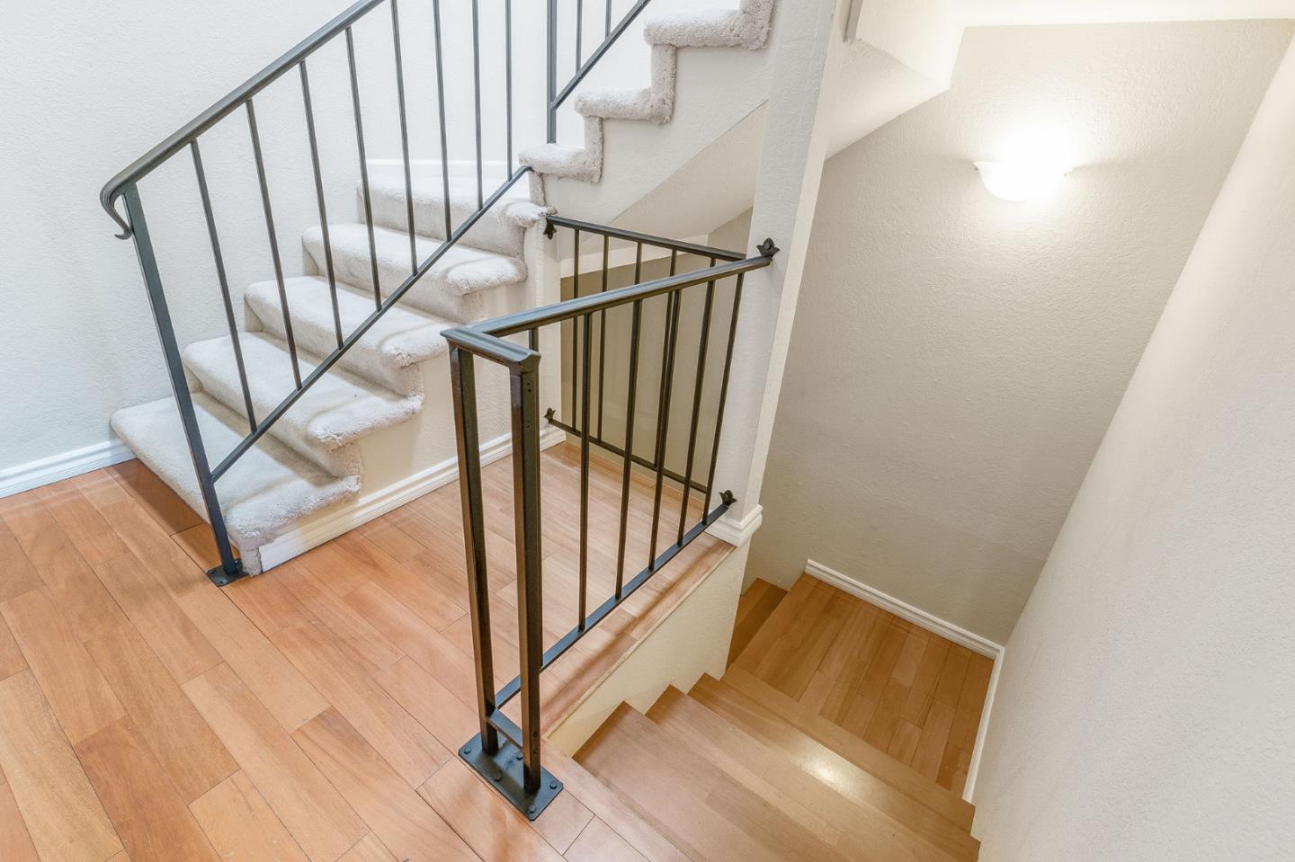 33 Park Road, Unit 13 Burlingame, CA 94010 - Photo 6 of 43 a view of entryway