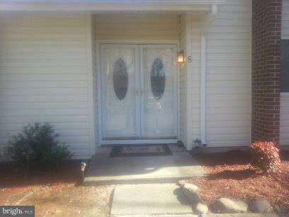 8 Oak Shade Road Sterling, VA 20164 - Photo 4 of 27 Exterior (Front)