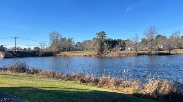 $2,400 | 306 Lake Shore South, Montague, NJ 07827