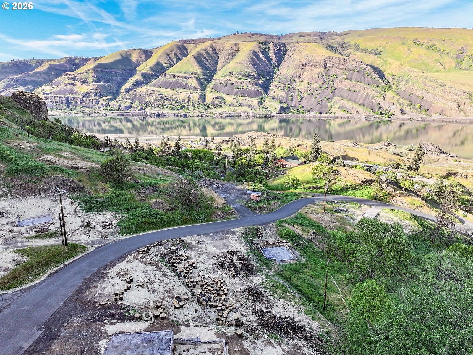 4724 Simonelli Road The Dalles, OR 97058 - Photo 1 of 13
