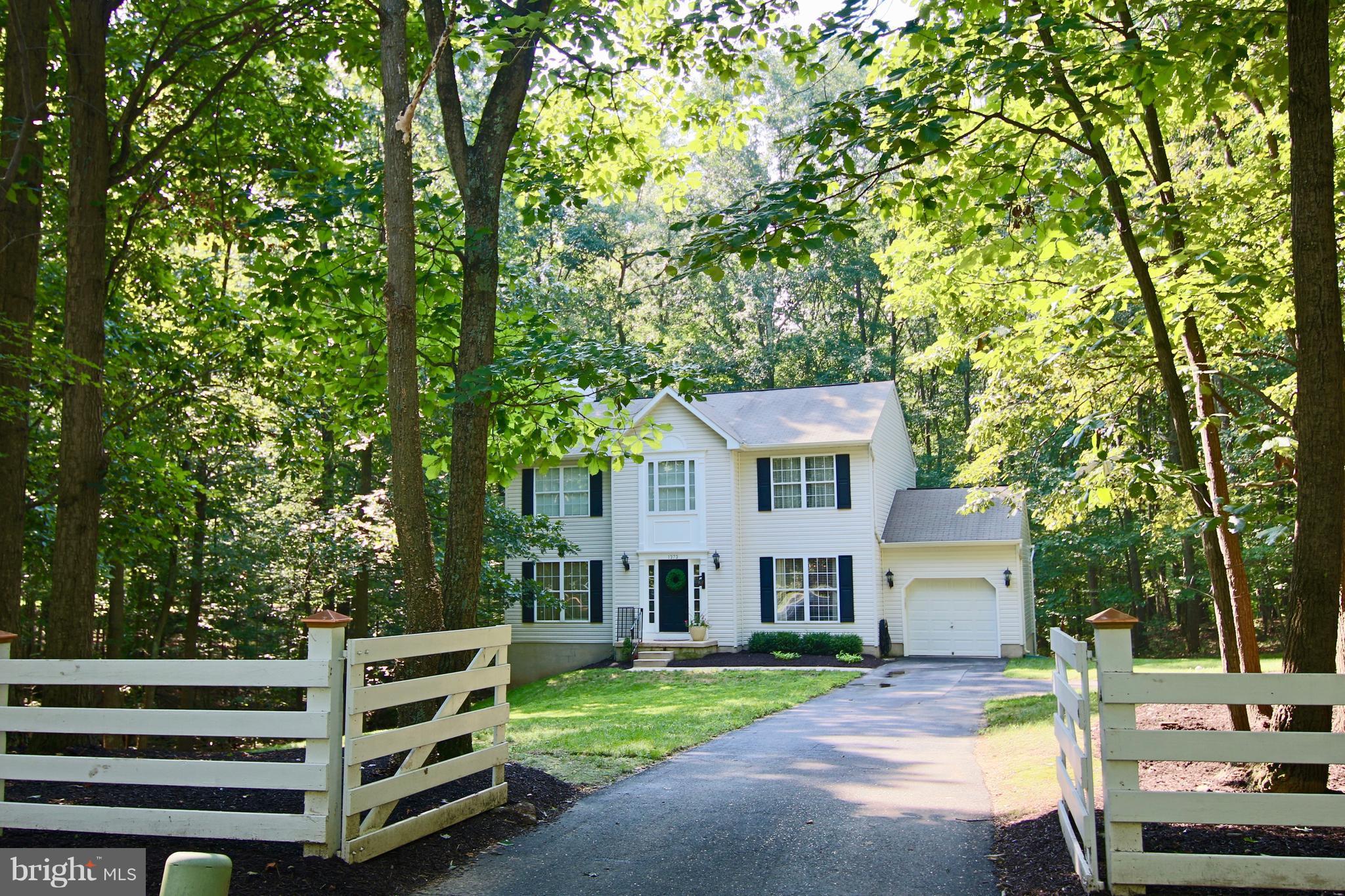 1373 Dicus Mill Road Severn, MD 21144 - Photo 6 of 30 Exterior (Front)