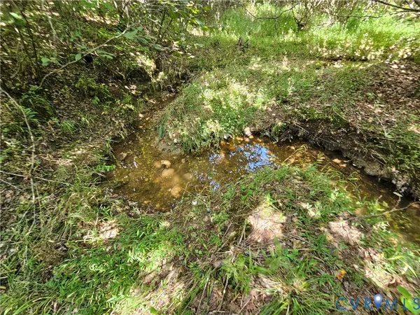 $389,900 | 4809 West James Anderson Highway, Gladstone, VA 24553