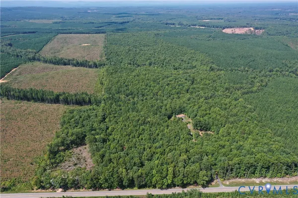 $389,900 | 4809 West James Anderson Highway, Gladstone, VA 24553