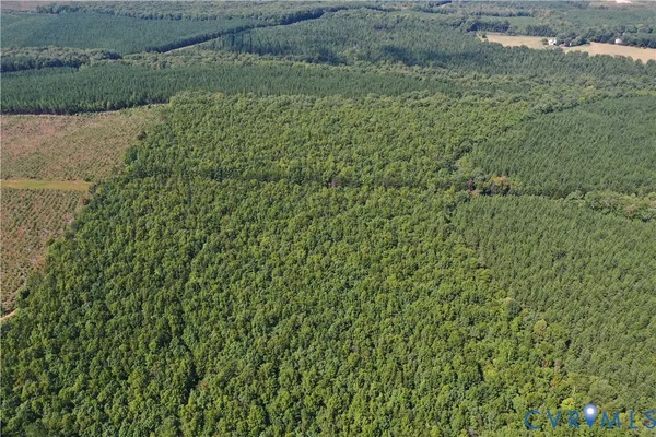 $389,900 | 4809 West James Anderson Highway, Gladstone, VA 24553