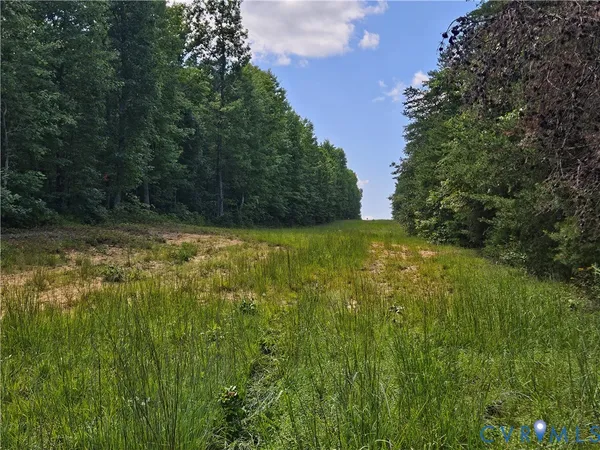 $389,900 | 4809 West James Anderson Highway, Gladstone, VA 24553