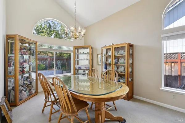 $1,050,000 | 1422 Roman Drive, Rohnert Park, CA 94928
