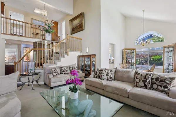 $1,050,000 | 1422 Roman Drive, Rohnert Park, CA 94928