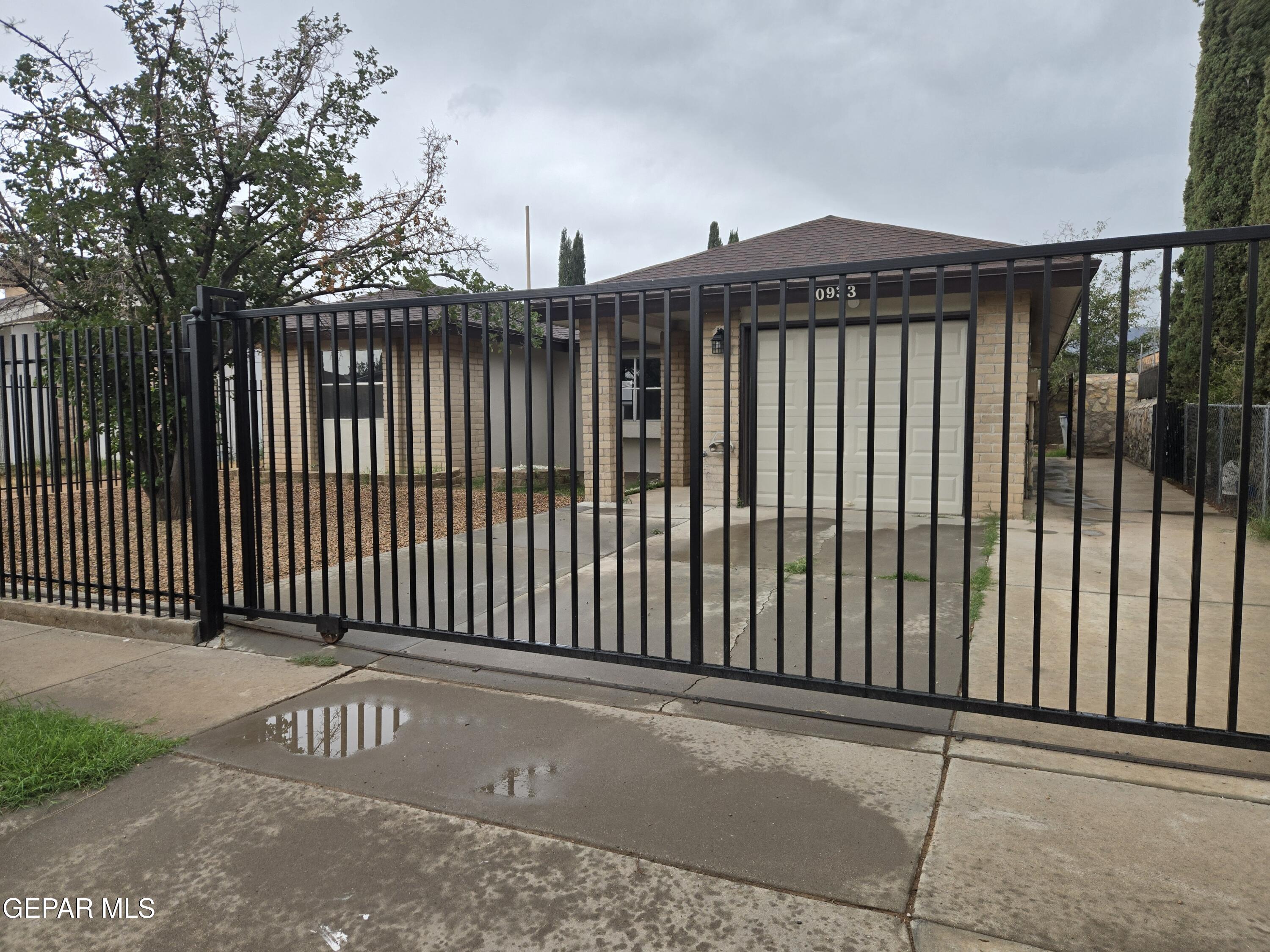 10933 Babe Ruth Street El Paso, TX 79934 - Photo 16 of 16 20260922_145115