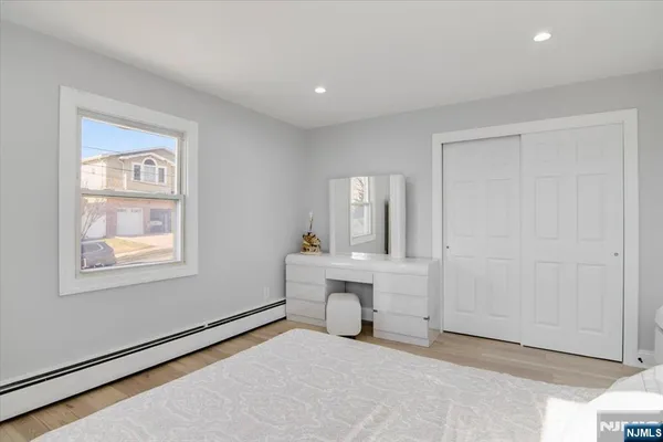 $899,999 | 565 Center Street, Wood-Ridge, NJ 07075